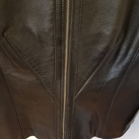 Danier Leather women's jacket - size M - Picture 2 of 7